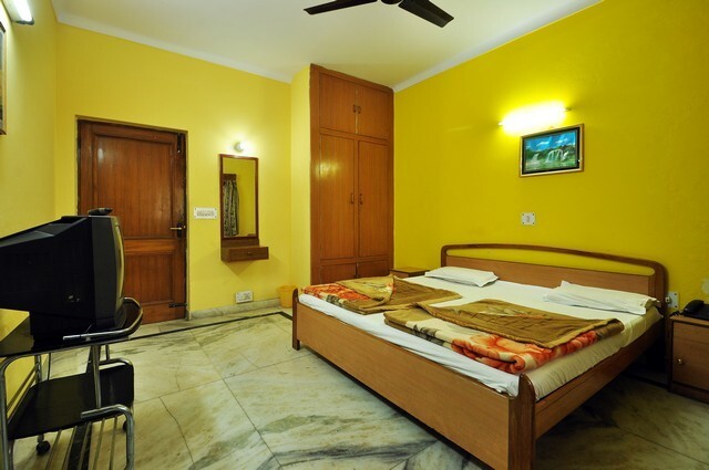 Hotel Royal Inn — Dehra Dun — photo 5