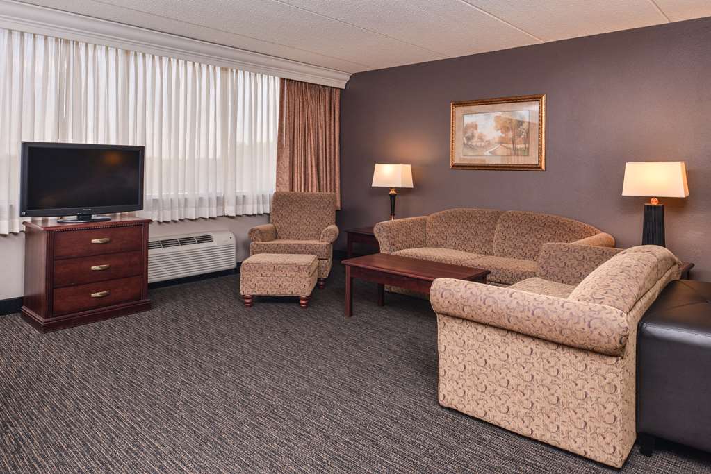 Best Western Plus Kelly Inn - photo 27