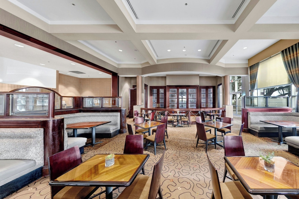 Renaissance Dallas North Hotel - photo 37