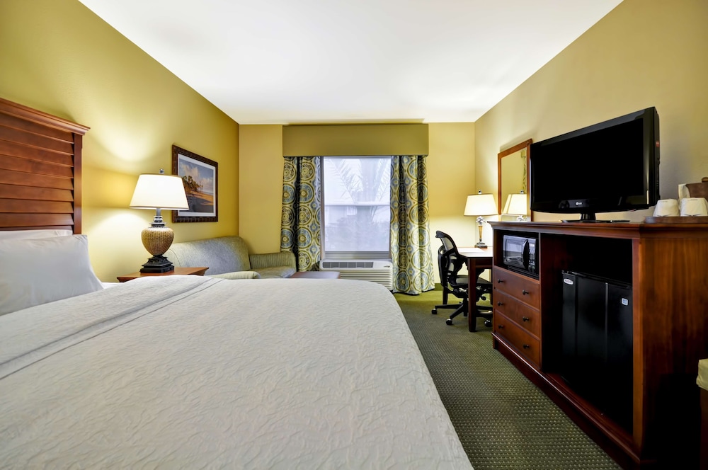 Hampton Inn & Suites Charleston Mt. Pleasant Isle Of Palms - photo 8