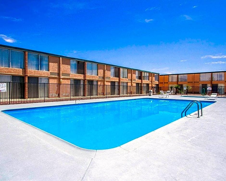 Quality Inn Sierra Vista - photo 5
