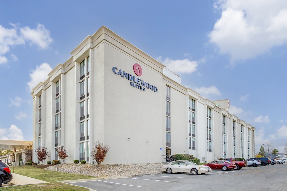 Candlewood Suites Roanoke Airport by IHG - photo 58