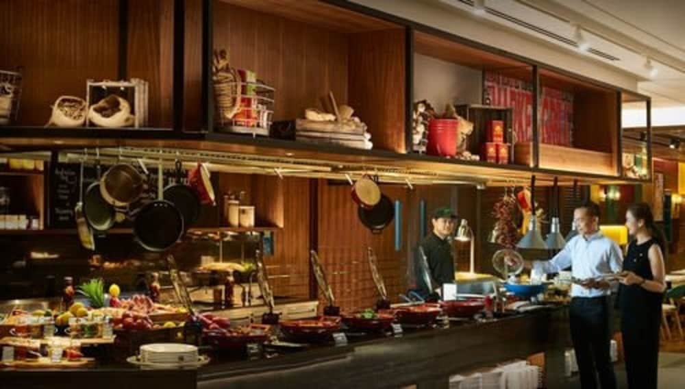 מזון ומשקאות