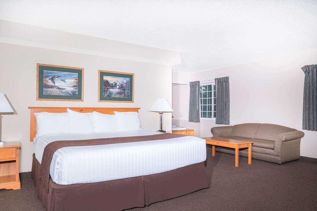 Baymont by Wyndham Baxter Brainerd Area - photo 10
