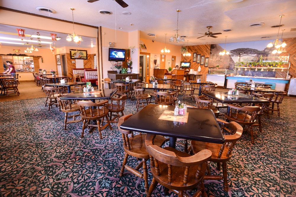 Burlington Inn - photo 28