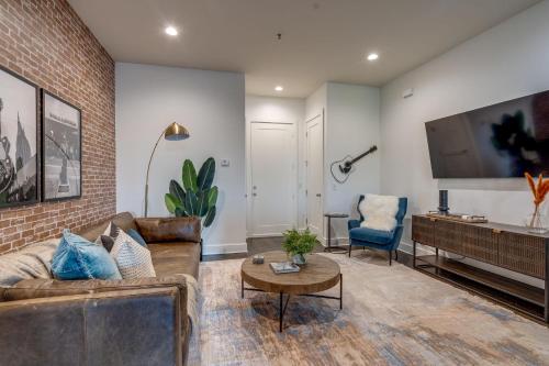 Lofts at 30th 2 Top Floor Units - photo 21