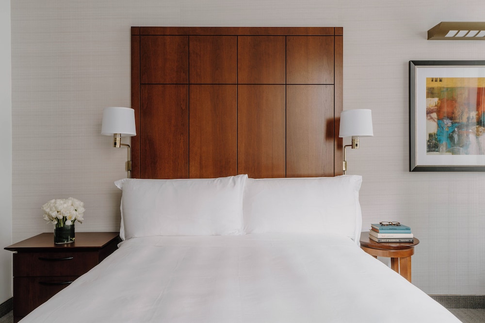 Central Loop Hotel - photo 45
