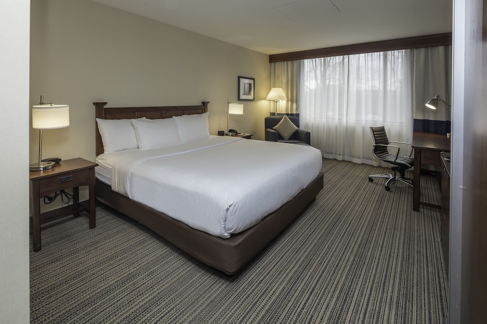 DoubleTree by Hilton Pittsburgh Cranberry - photo 25