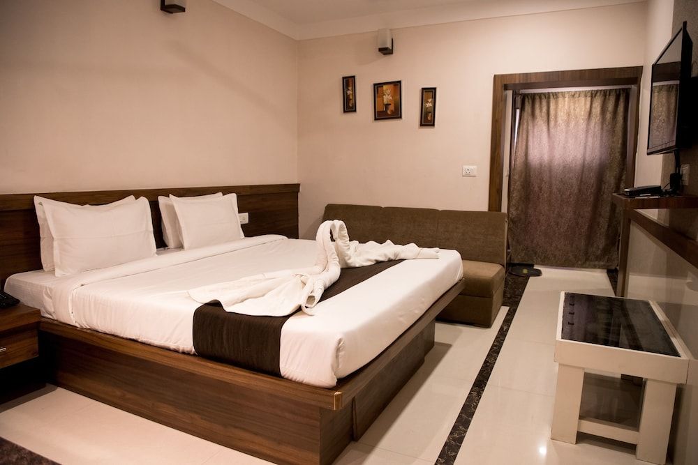 Hotel Paras — Jabalpur — photo 3