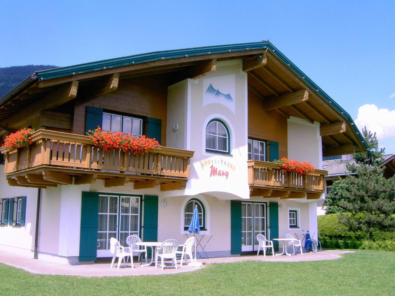 Appartements Mary Inklusive Tauern Spa Kaprun — 4-Star Luxury Hotel in Kaprun, Austria