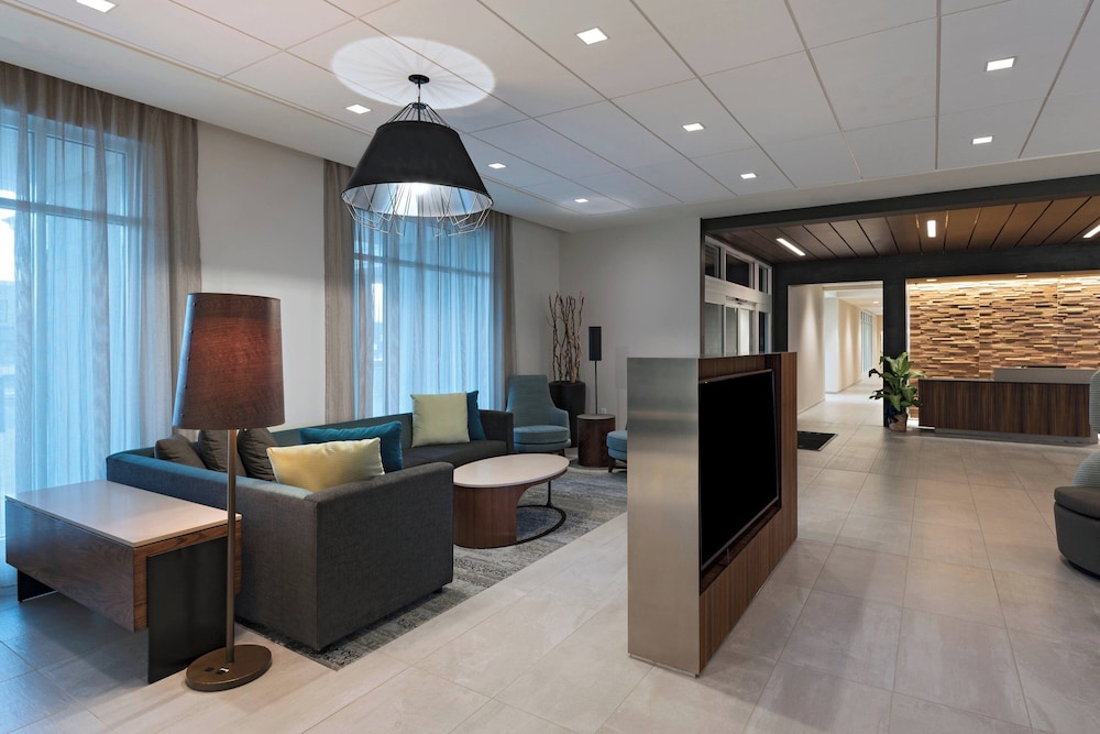 Courtyard by Marriott Jackson Madison - photo 2