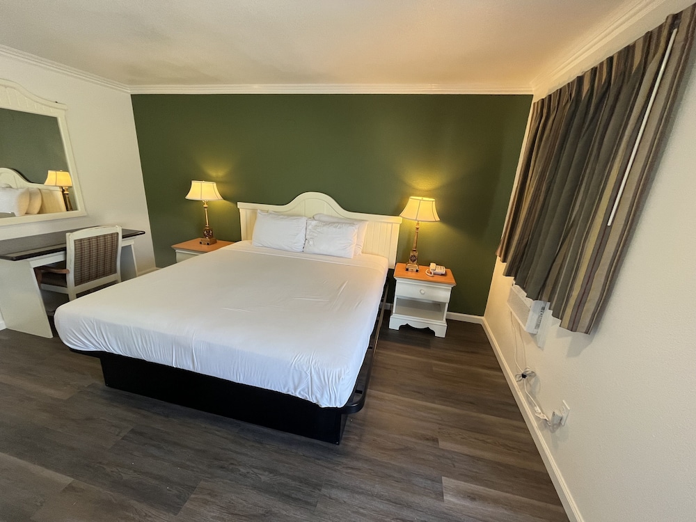 American Inn Grover Beach - photo 2