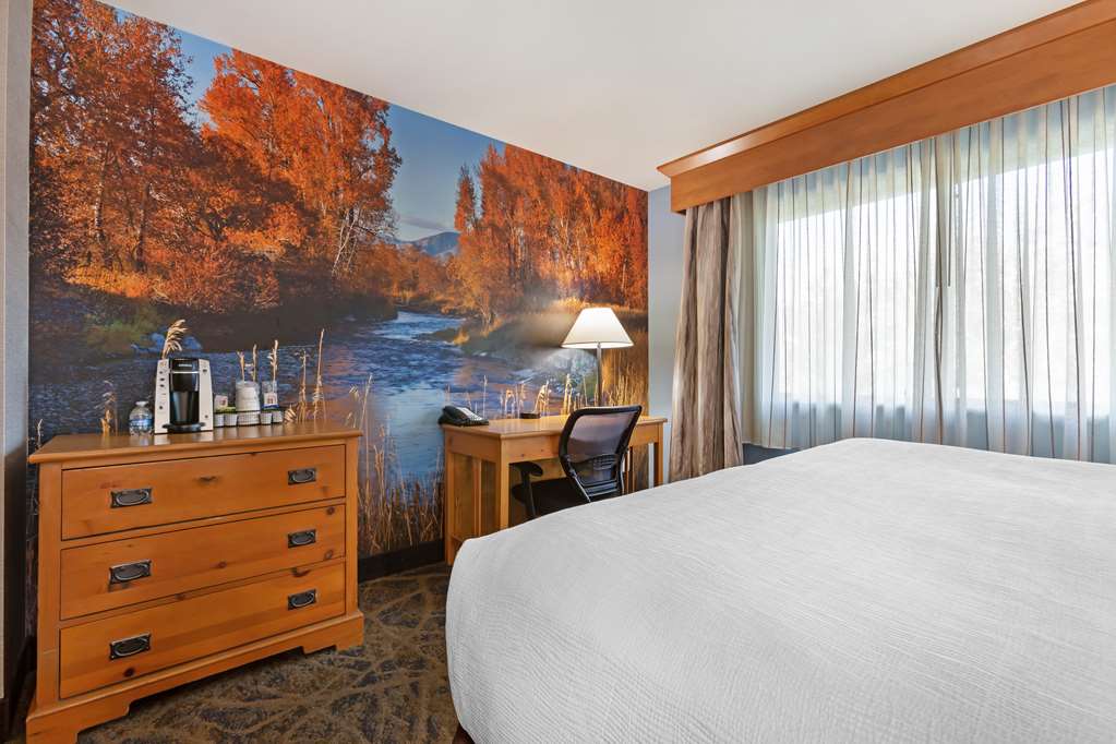Best Western Plus GranTree Inn - photo 25