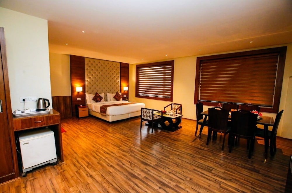 Hotel Residency