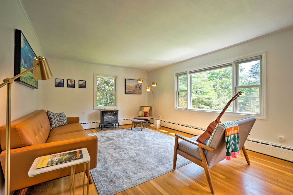 Nostalgic Vermont Escape in Manchester Center - featured photo