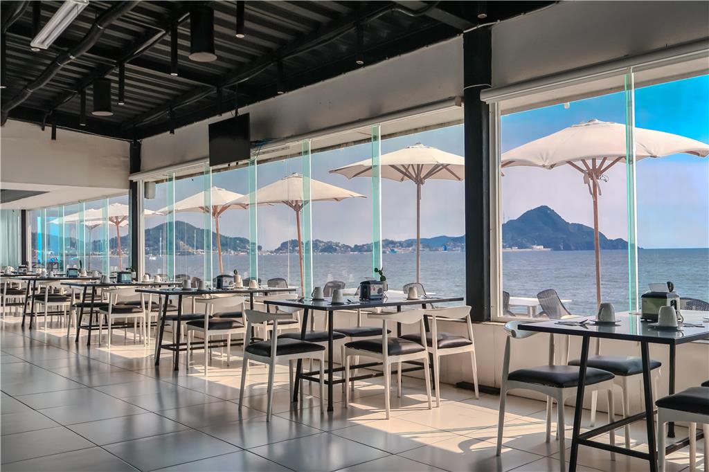 Experience the best of Mexican cuisine at our incredible restaurant!