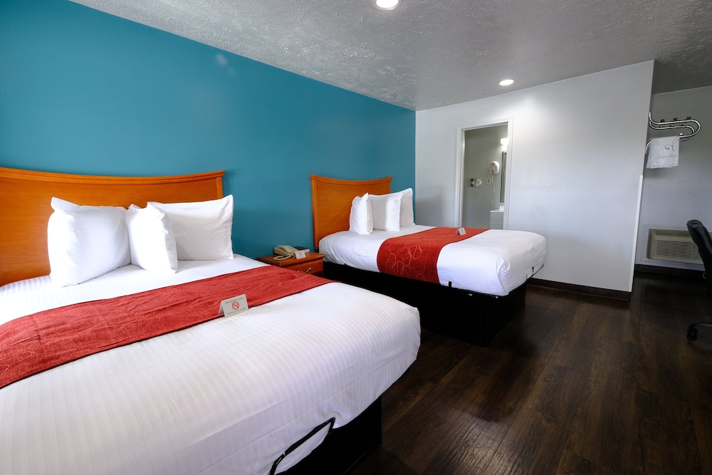 M star Hotel Searcy - photo 9