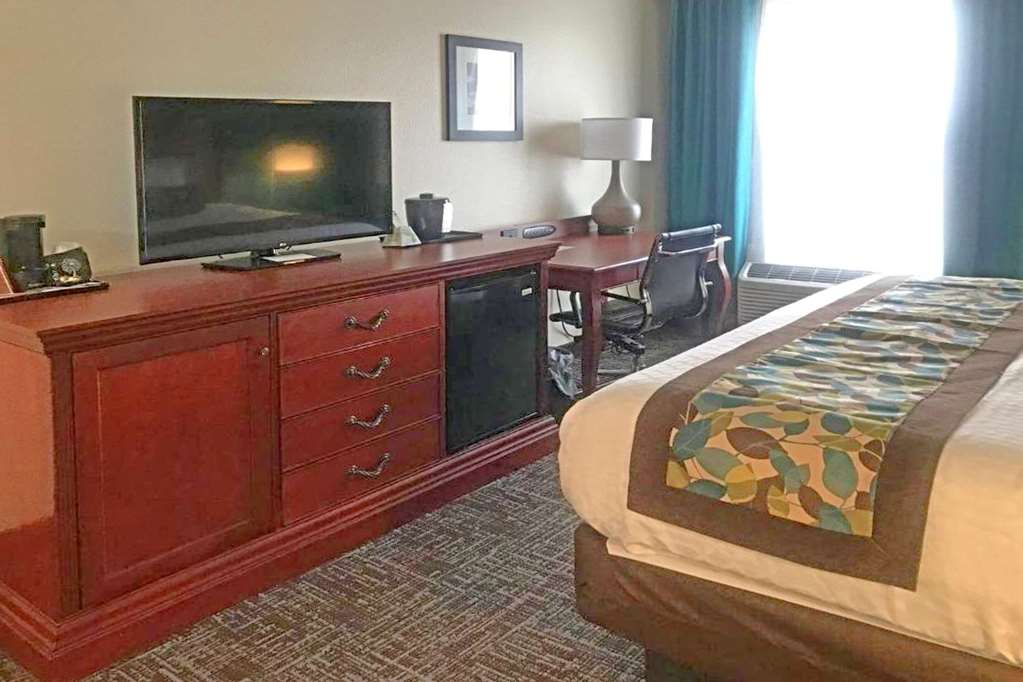 Comfort Inn & Suites O'Fallon St. Louis Area - photo 8