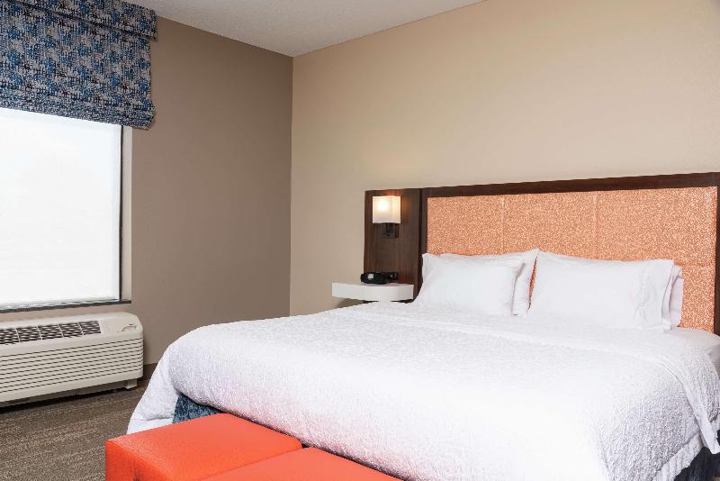 Hampton Inn Warsaw - photo 19