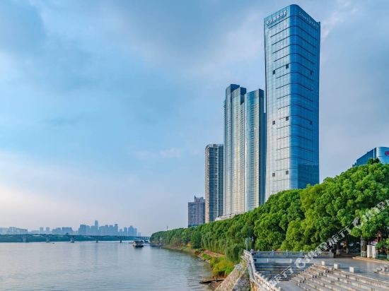 Bedding - carbon neutral hotel in Changsha