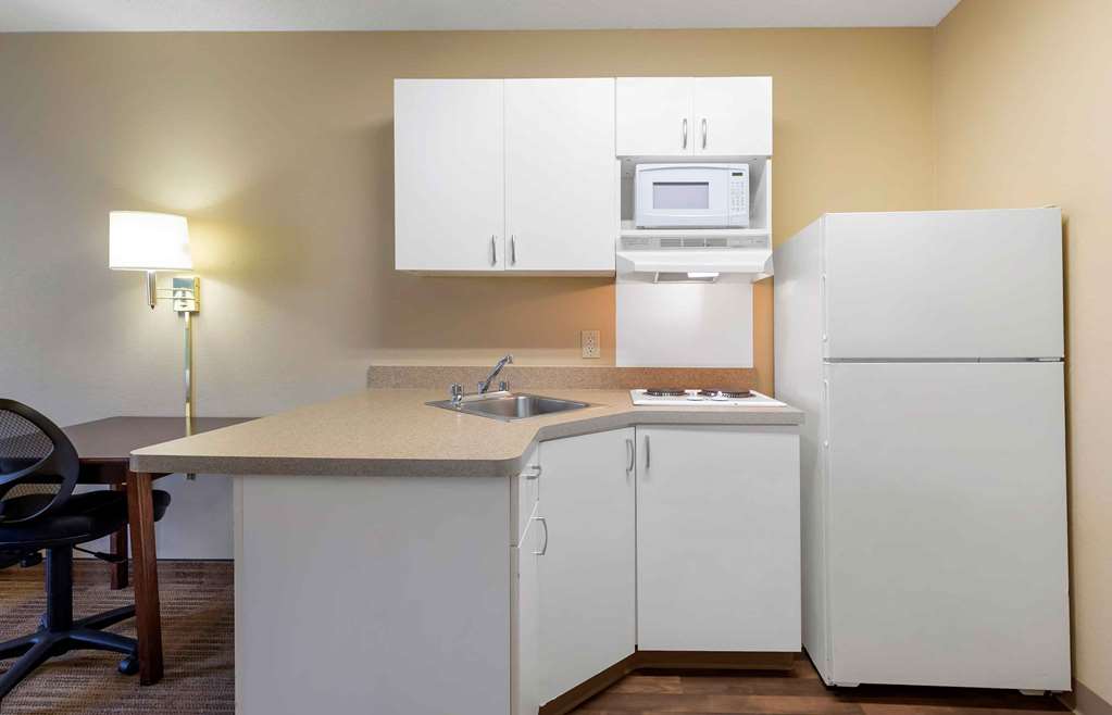 Extended Stay America Suites Waco Woodway - photo 14