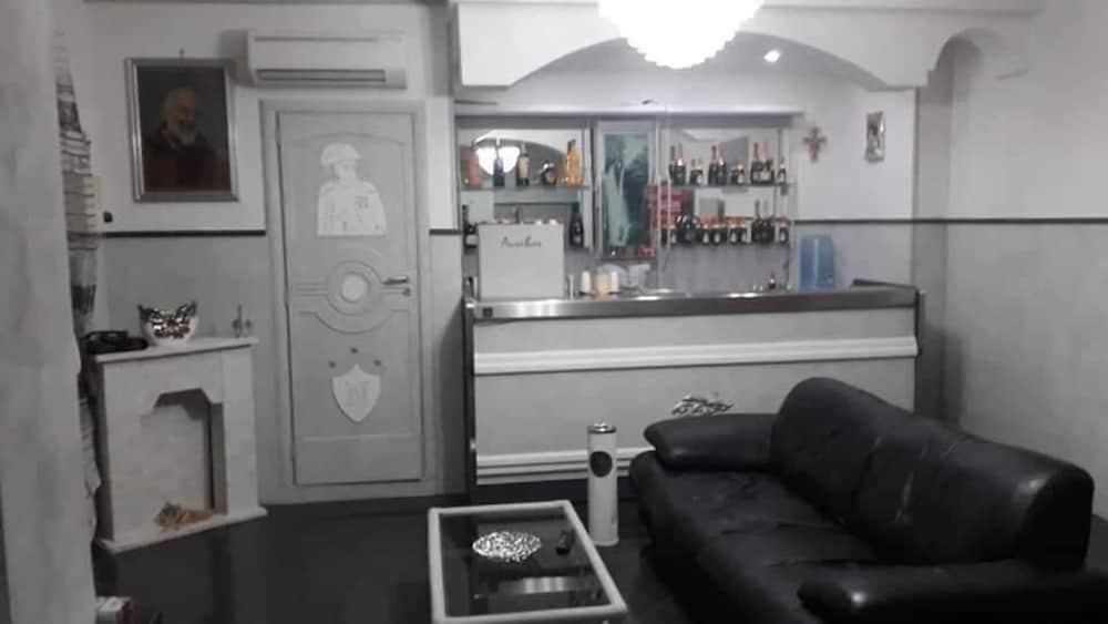 Hotel Napoleon — hotel in Villaricca