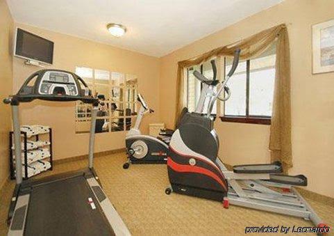 Quality Suites - photo 8