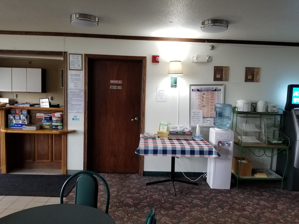 Bilmar Inn & Suites Dell Rapids Near Sioux Falls - photo 6