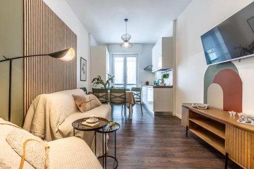 StayEasy Cavalcanti 3 Bedrooms 2 baths Central Station — 4-Star Luxury Hotel in Milan, Italy