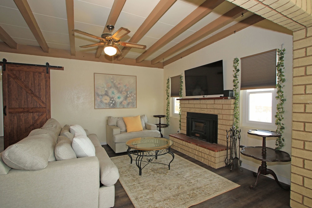 Twice As Nice in Twentynine Palms, United States