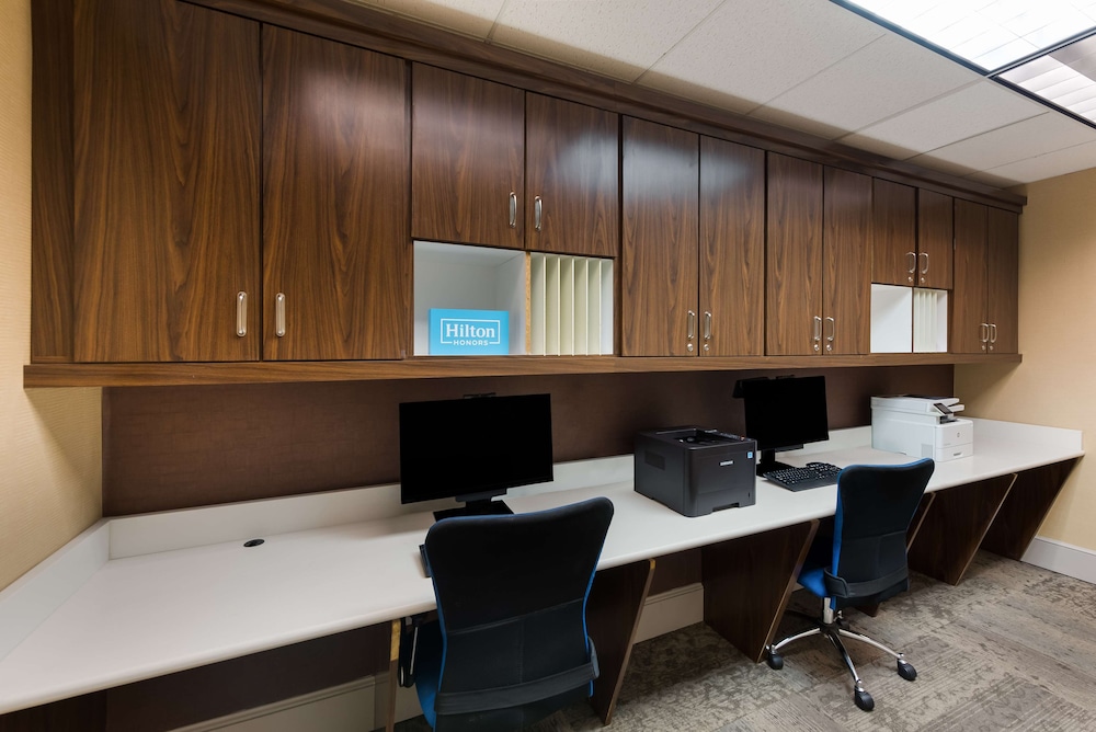 Hilton Garden Inn Columbus Grove City - photo 48