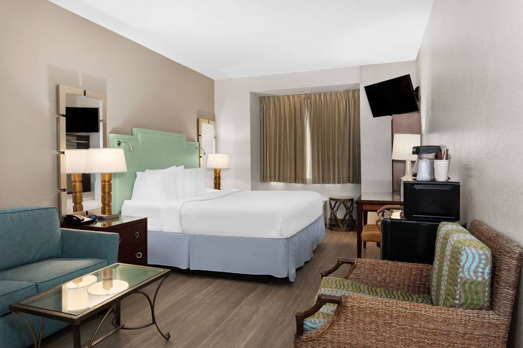 Baymont by Wyndham Orlando International Dr Universal Blvd - photo 19