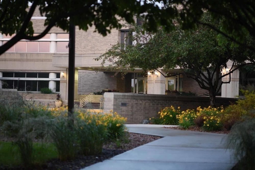 Oak Ridge Hotel and Conference Center - photo 46
