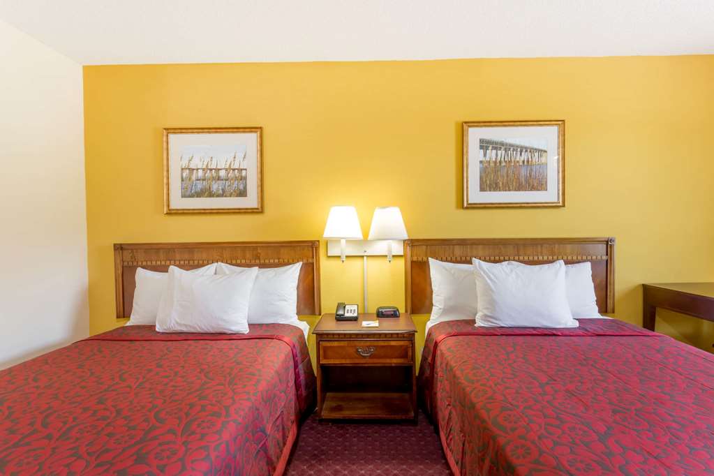 Days Inn by Wyndham Tappahannock - photo 9