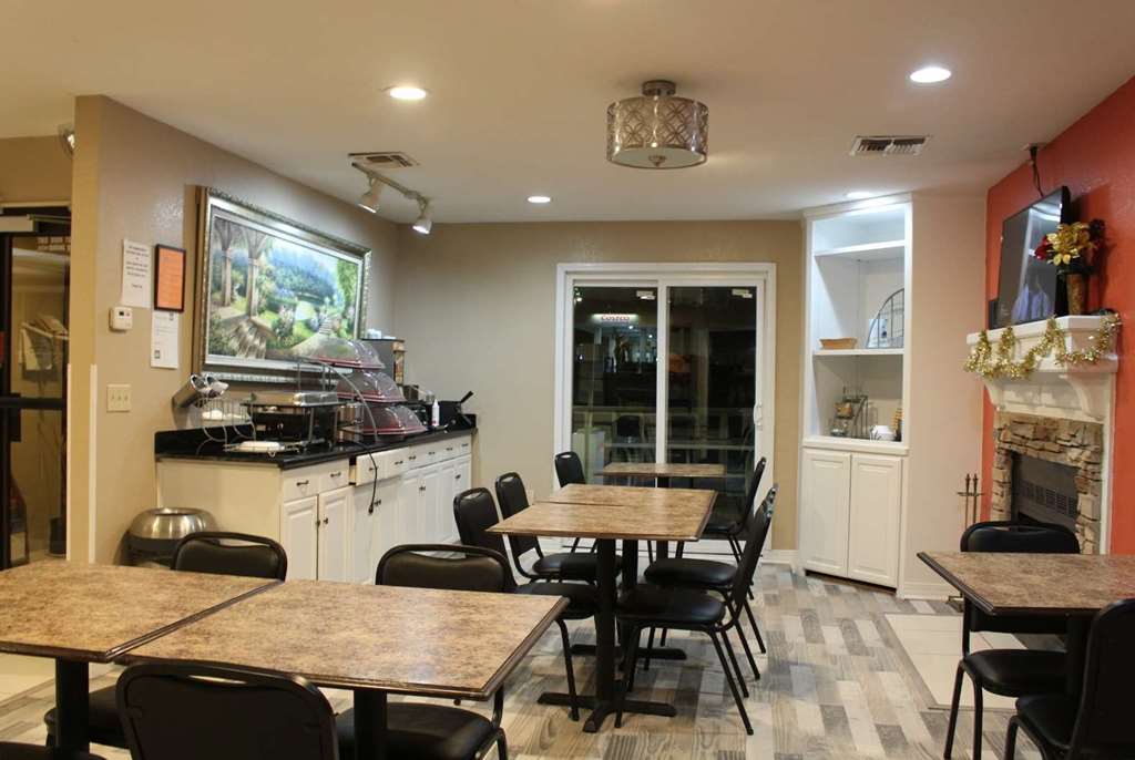 Hawthorn Extended Stay by Wyndham Wichita - photo 30