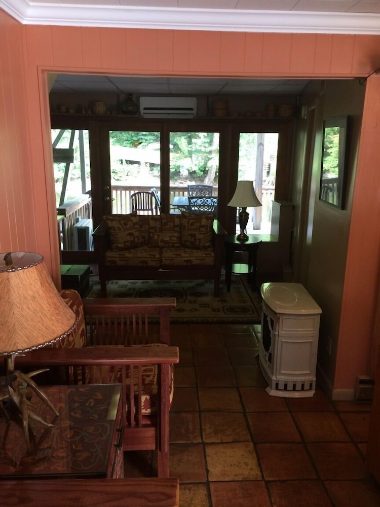 Drama Inn - photo 3