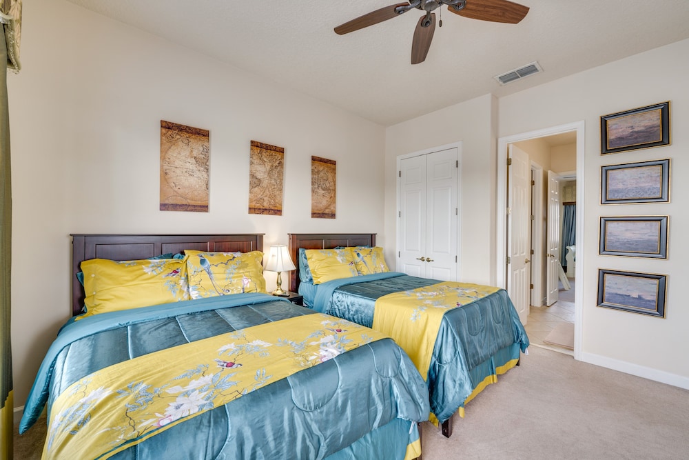 6 Mi to Disney Lakefront Reunion Resort Home - photo 2