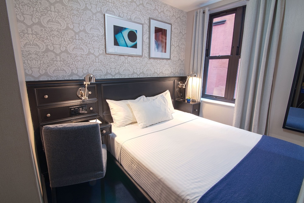 The Frederick Hotel - photo 12