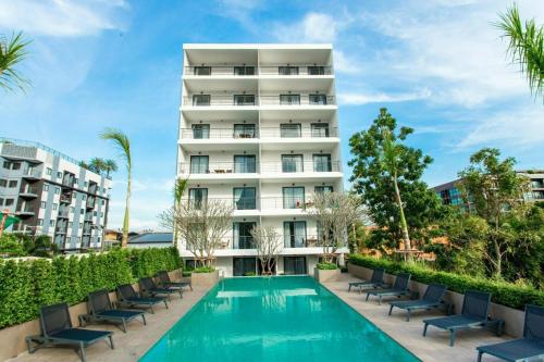 Sleek 2 Bed Apt T2 818 — 4-Star Luxury Hotel in Ban Chalong, Thailand