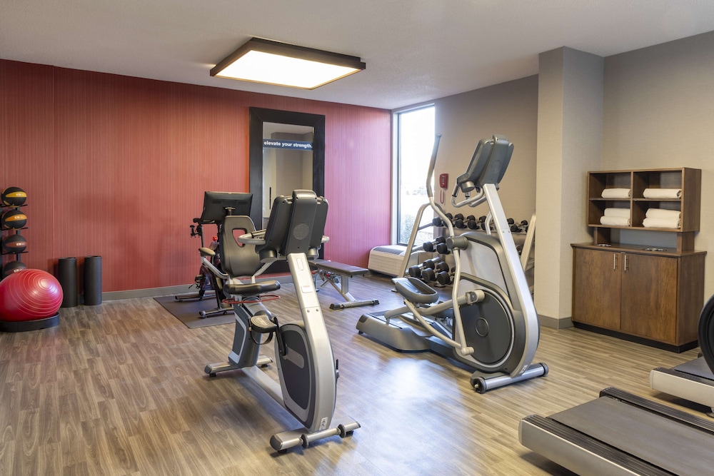Hampton Inn Athens - photo 27