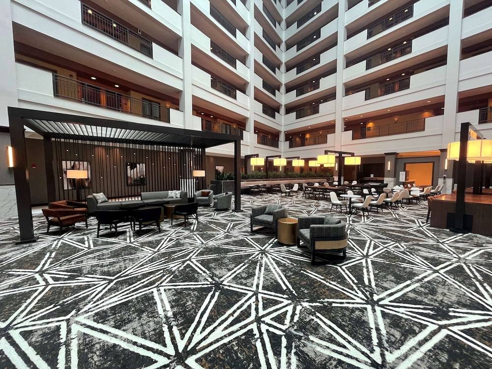 Embassy Suites by Hilton Huntsville - photo 2