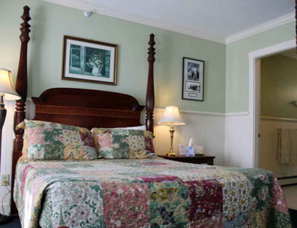 Kearsarge Inn - photo 19