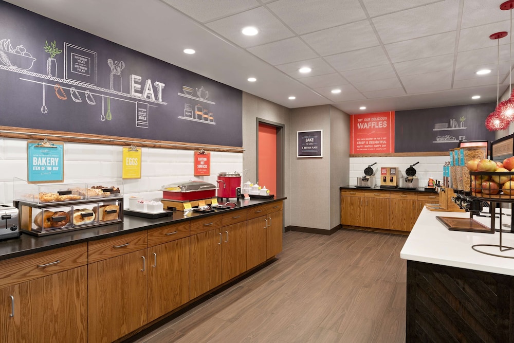 Hampton Inn & Suites Ocean City West - photo 33