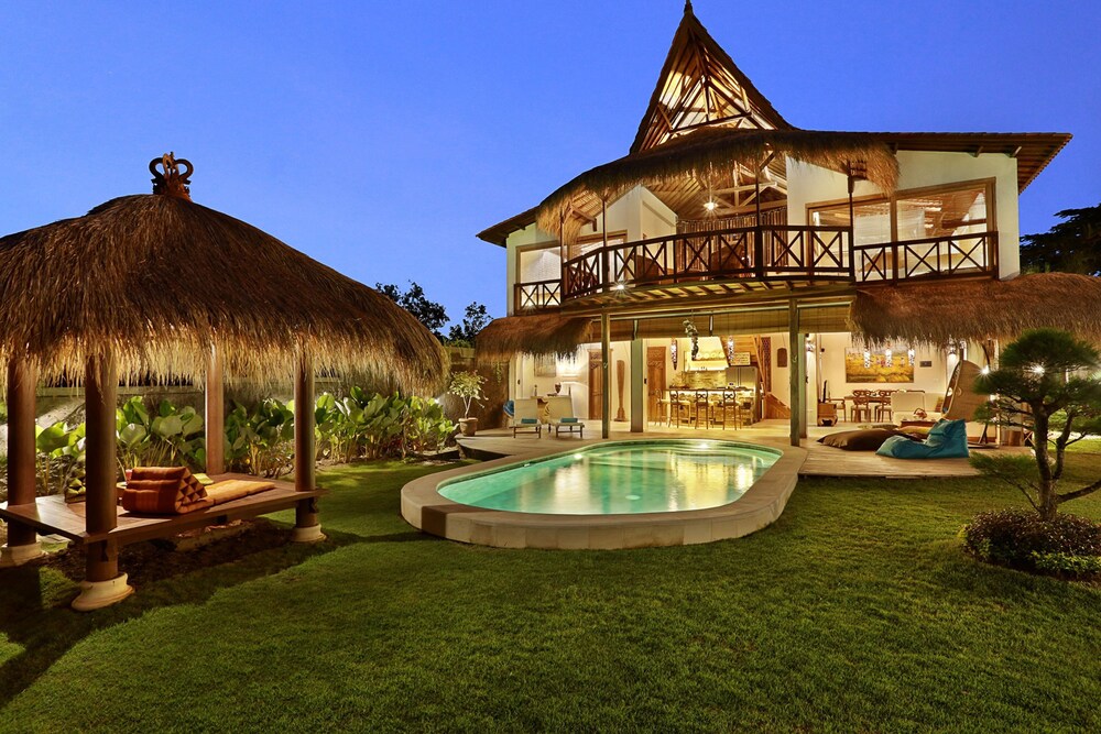 Breezy Point Villas — 4-Star Luxury Hotel in Nusa Dua, Indonesia
