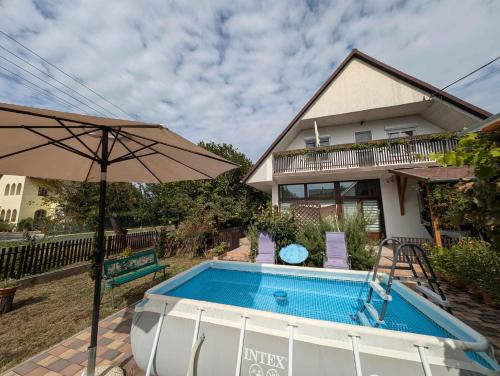 Apartment Balatonboglar 3 — 4-Star Luxury Hotel in Balatonboglar, Hungary