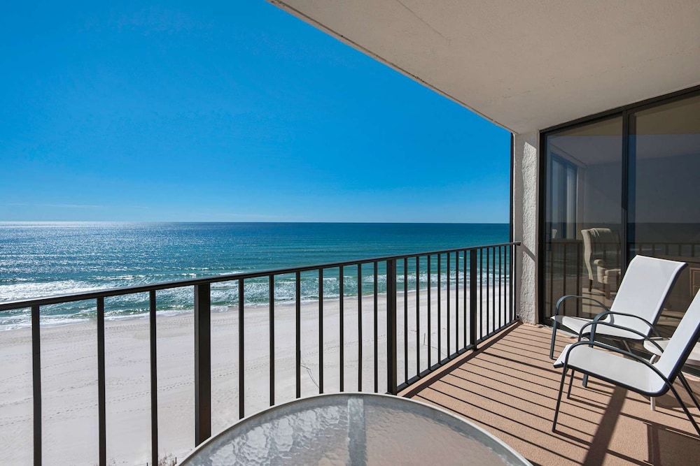 Edgewater Beach Resort Tower 3 811 - photo 19