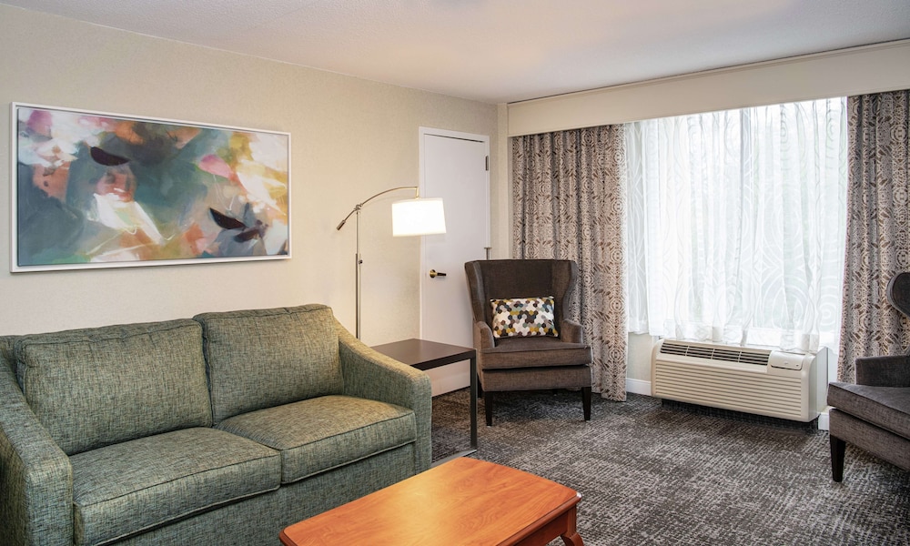 Hampton Inn Parsippany - photo 33