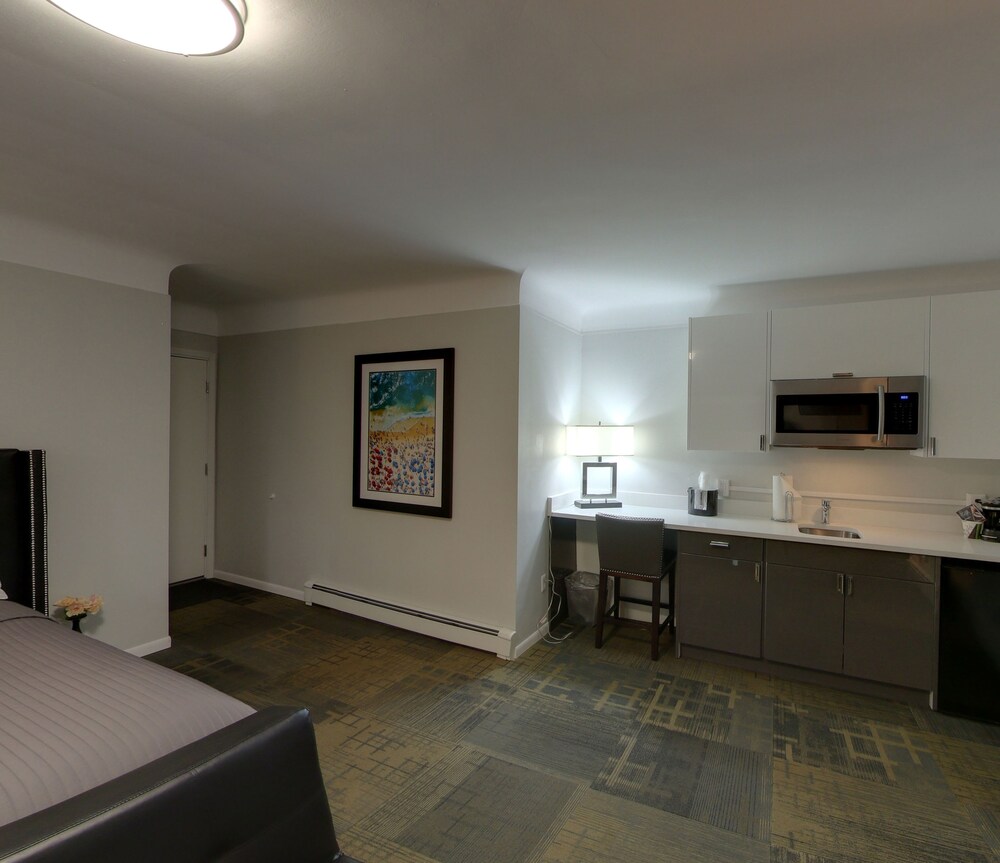 Hotel Royal Oak - photo 8