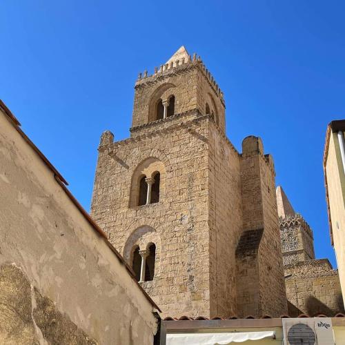 Rocca Torre Houses — Cefalu