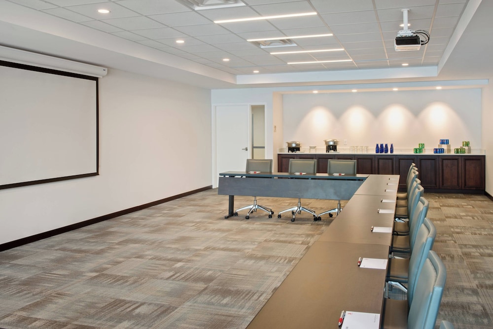Marriott Syracuse Downtown - photo 73